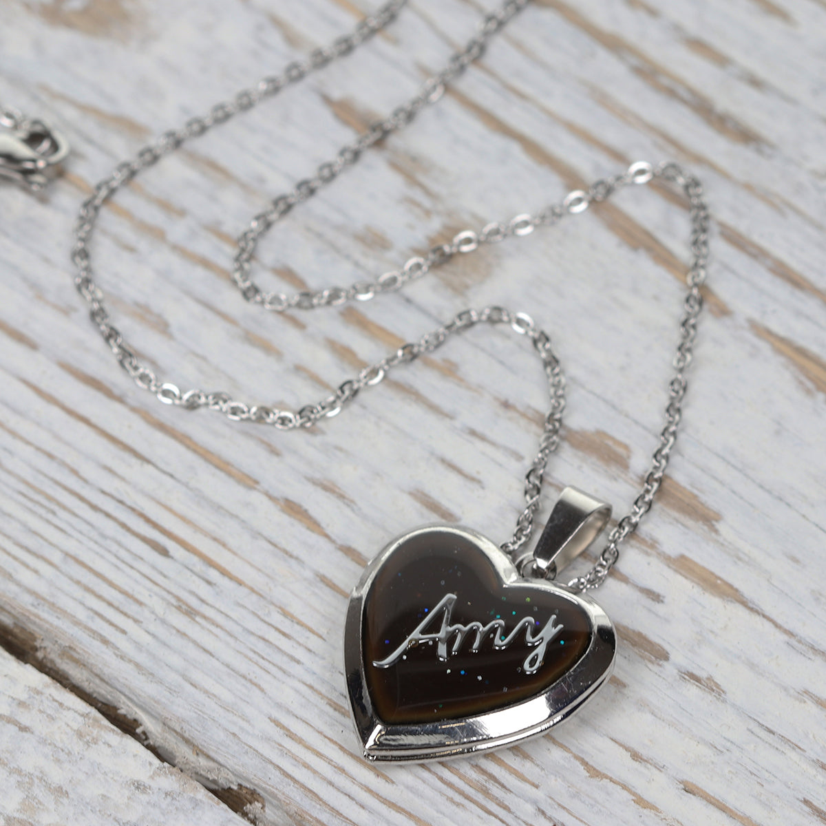 PML040 - Personalised Mood Locket - Amy