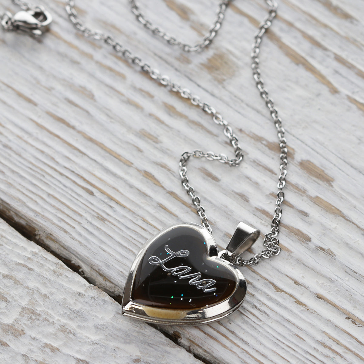 PML114 - Personalised Mood Locket - Lara