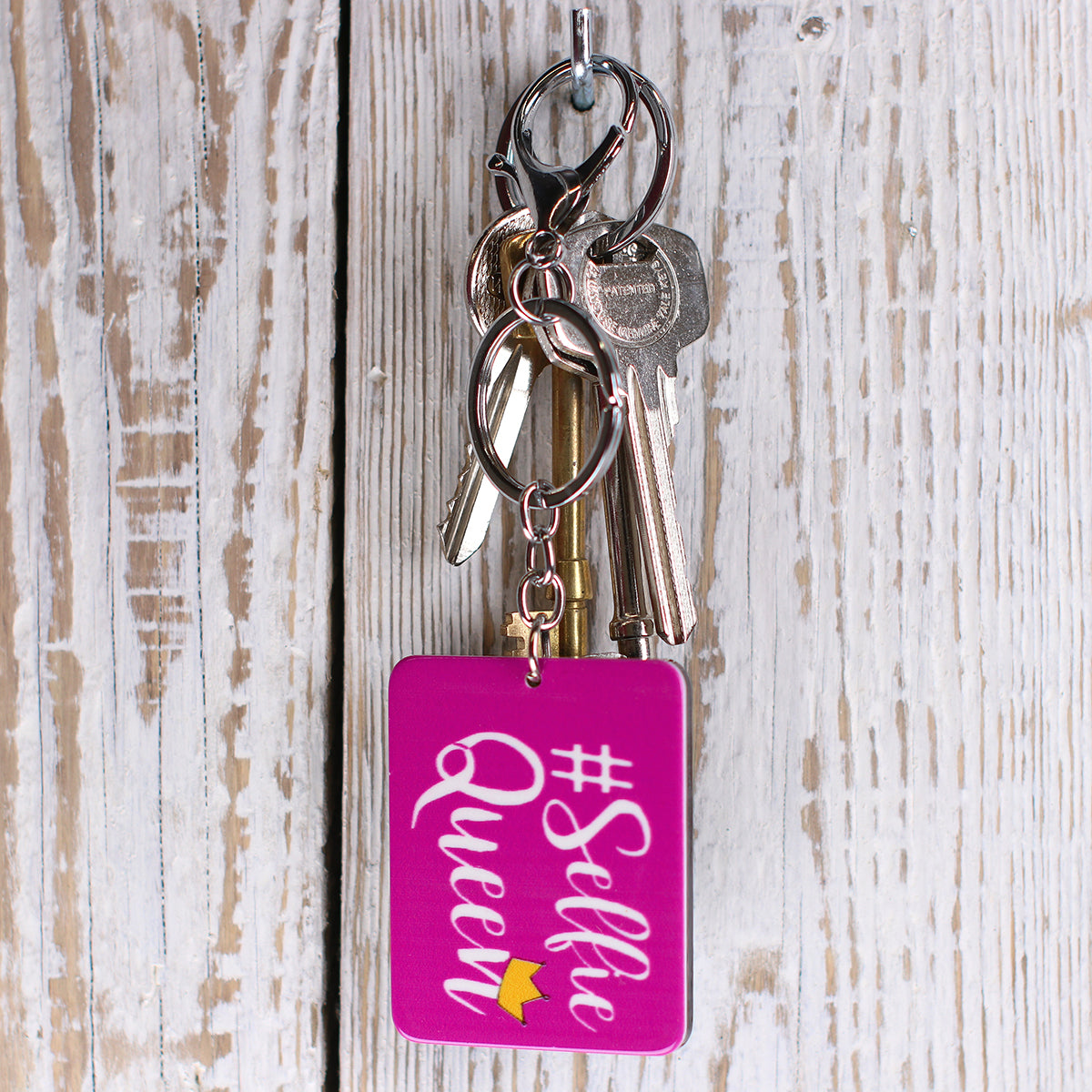 IS72 - Keyring "#Selfie Queen"