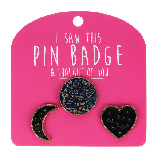 PIN043 - Pin Badges - A Hug from Mum