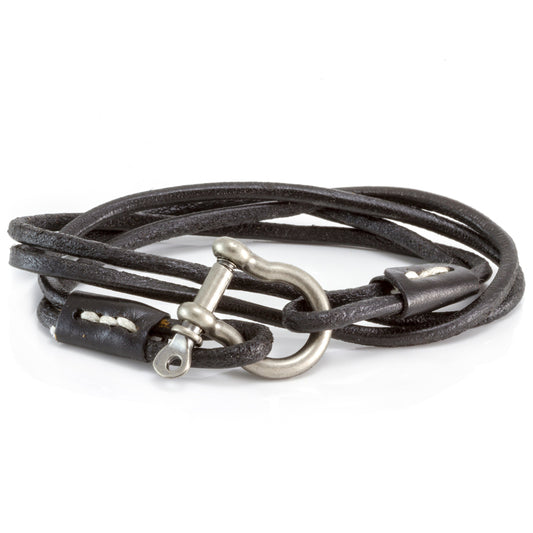 Quest Mens Black Leather Bracelet With A Silver Push Clasp