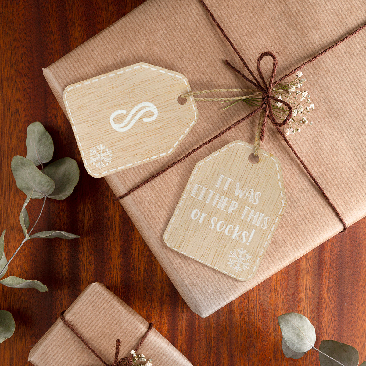 Christmas Wooden Gift Tag - T